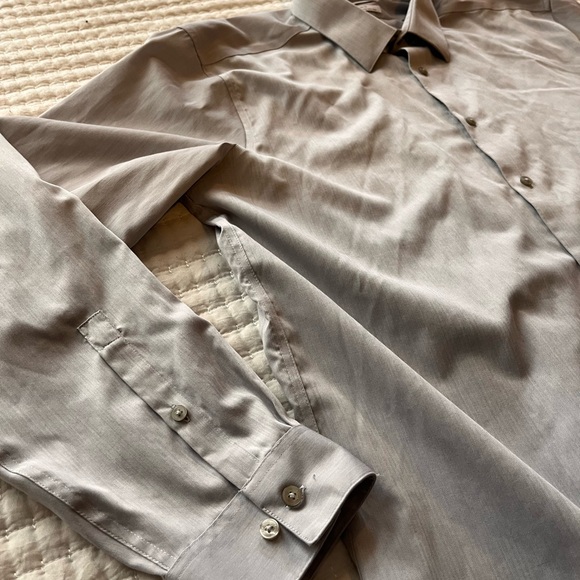 Calvin Klein slim fit dress shirt 👔 gray non iron performance button up - Picture 3 of 3